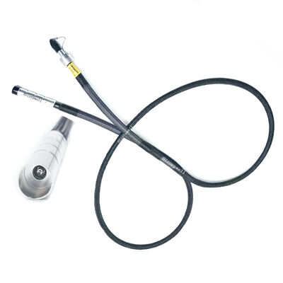 탈모 응용 프로그램에서 일관성 있는 레이저 전송을 위해 큰 코어 직경의 고정도 맨 광섬유